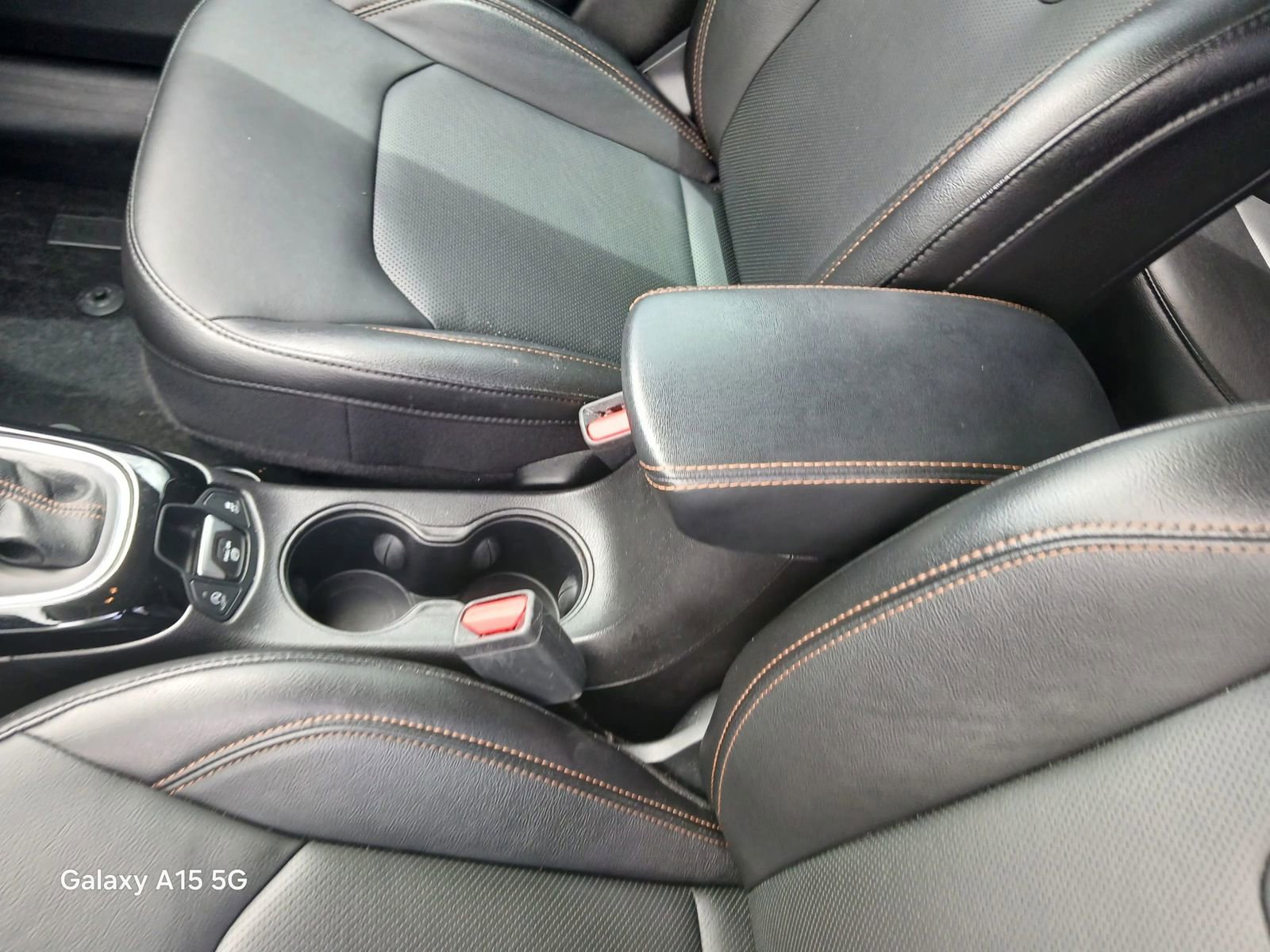 Used 2020 Jeep Compass Limited AWD/4WD image 8