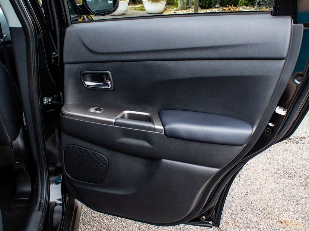 New 2024 Mitsubishi Outlander Sport SE image 12