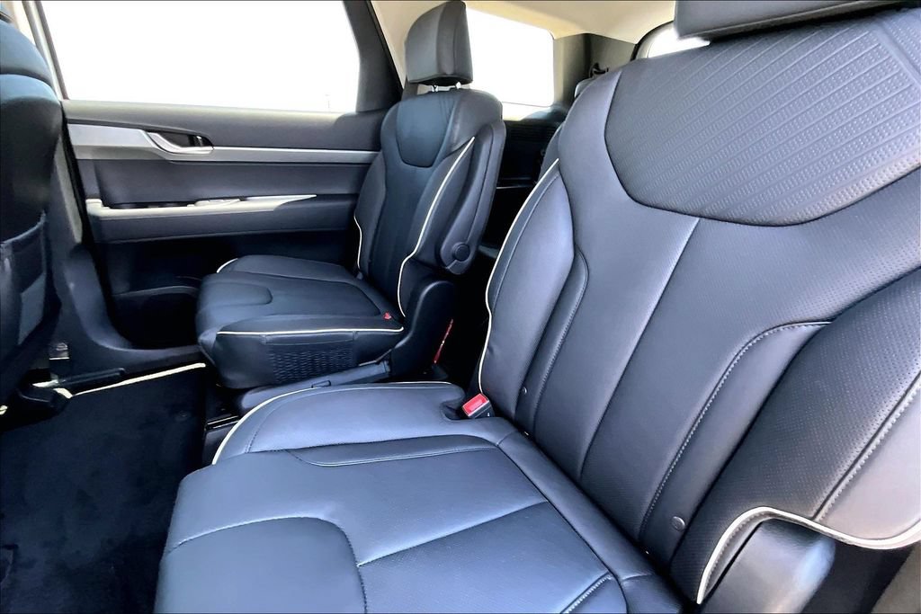 Used 2024 Hyundai Palisade SEL FWD image 24