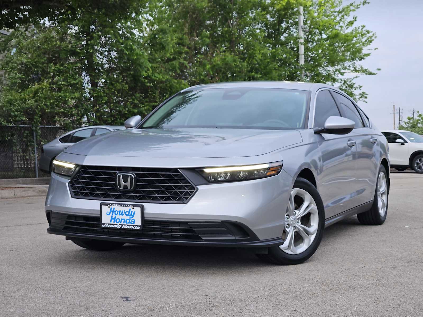 Used 2023 Honda Accord LX video 1
