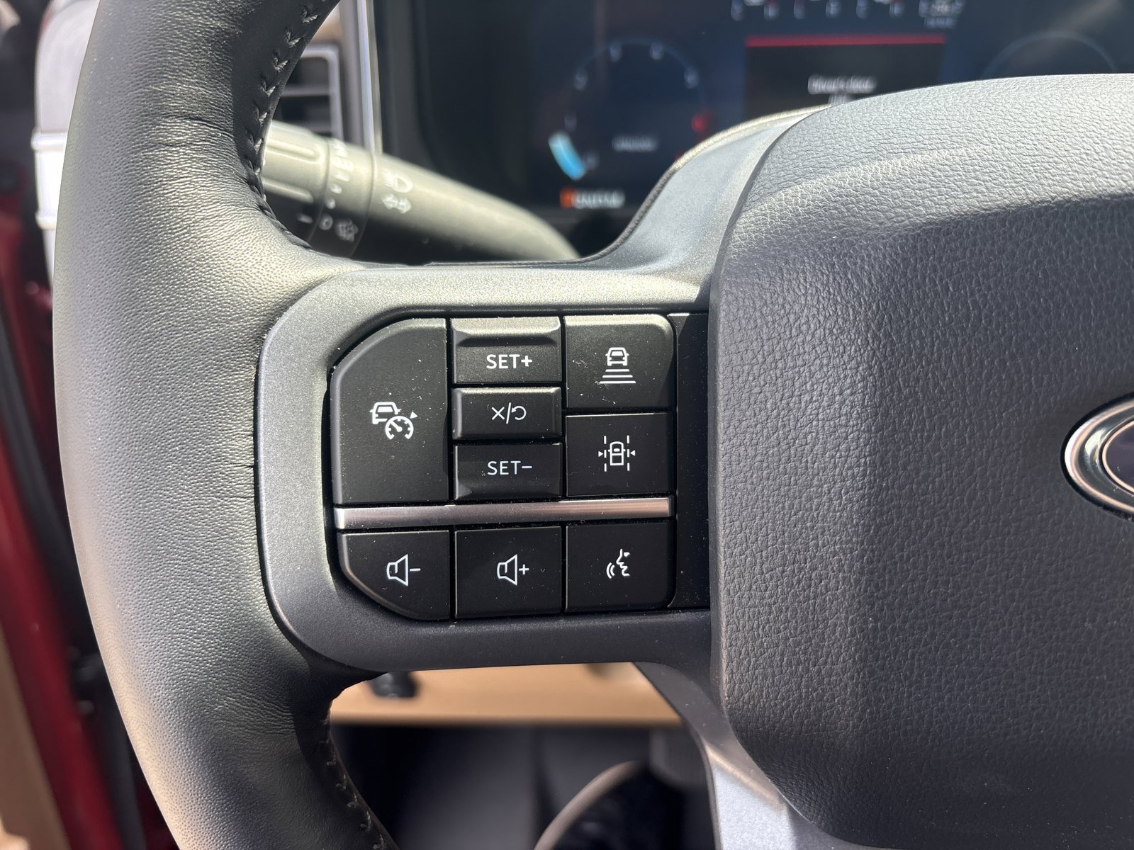 Used 2024 Ford F250 Lariat w/ Lariat Ultimate Package image 19