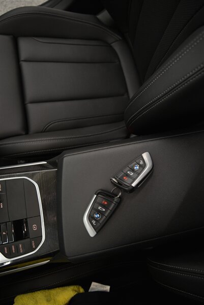 Used 2023 BMW 330e w/ Driving Assistance Package RWD image 39