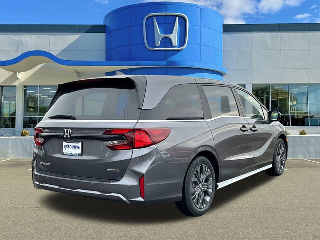 New 2026 Honda Odyssey Touring image 2