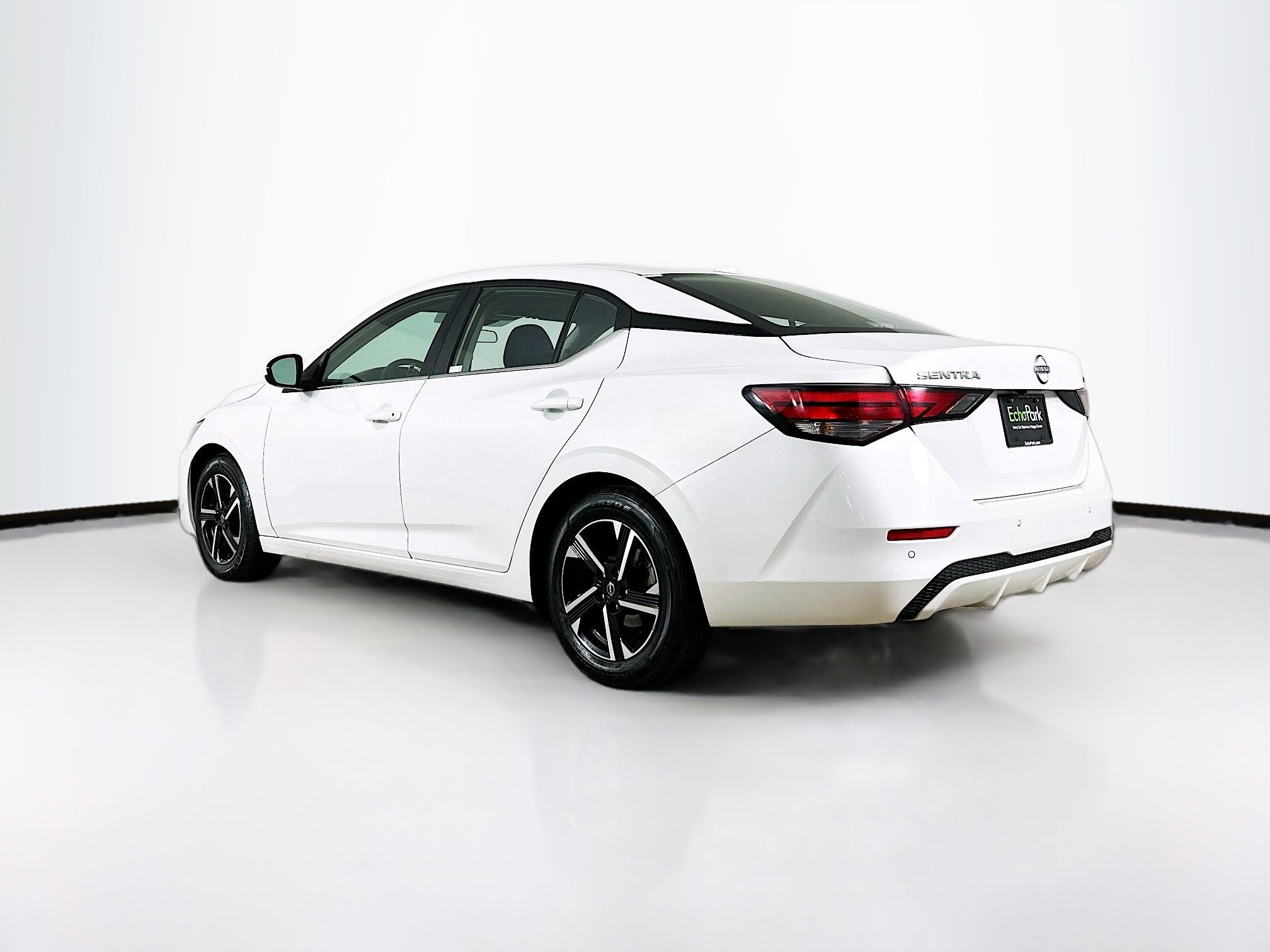 Used 2024 Nissan Sentra SV image 5