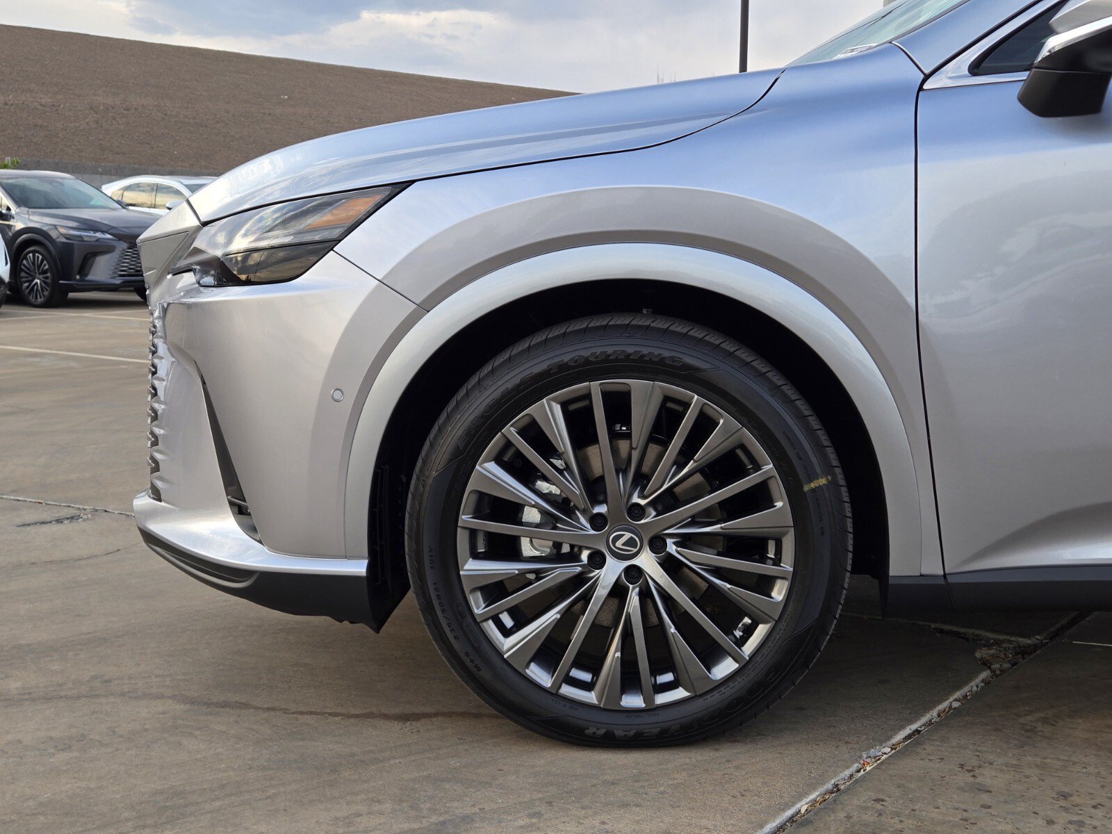 New 2026 Lexus RX 350h AWD/4WD image 5