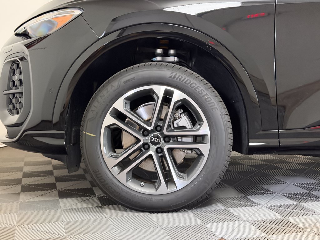 New 2026 Audi Q5 2.0T AWD/4WD image 10
