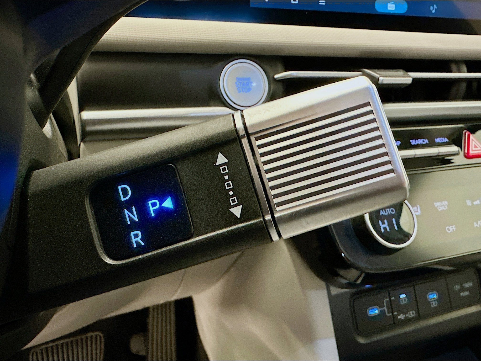 Used 2025 Hyundai Tucson Blue image 25