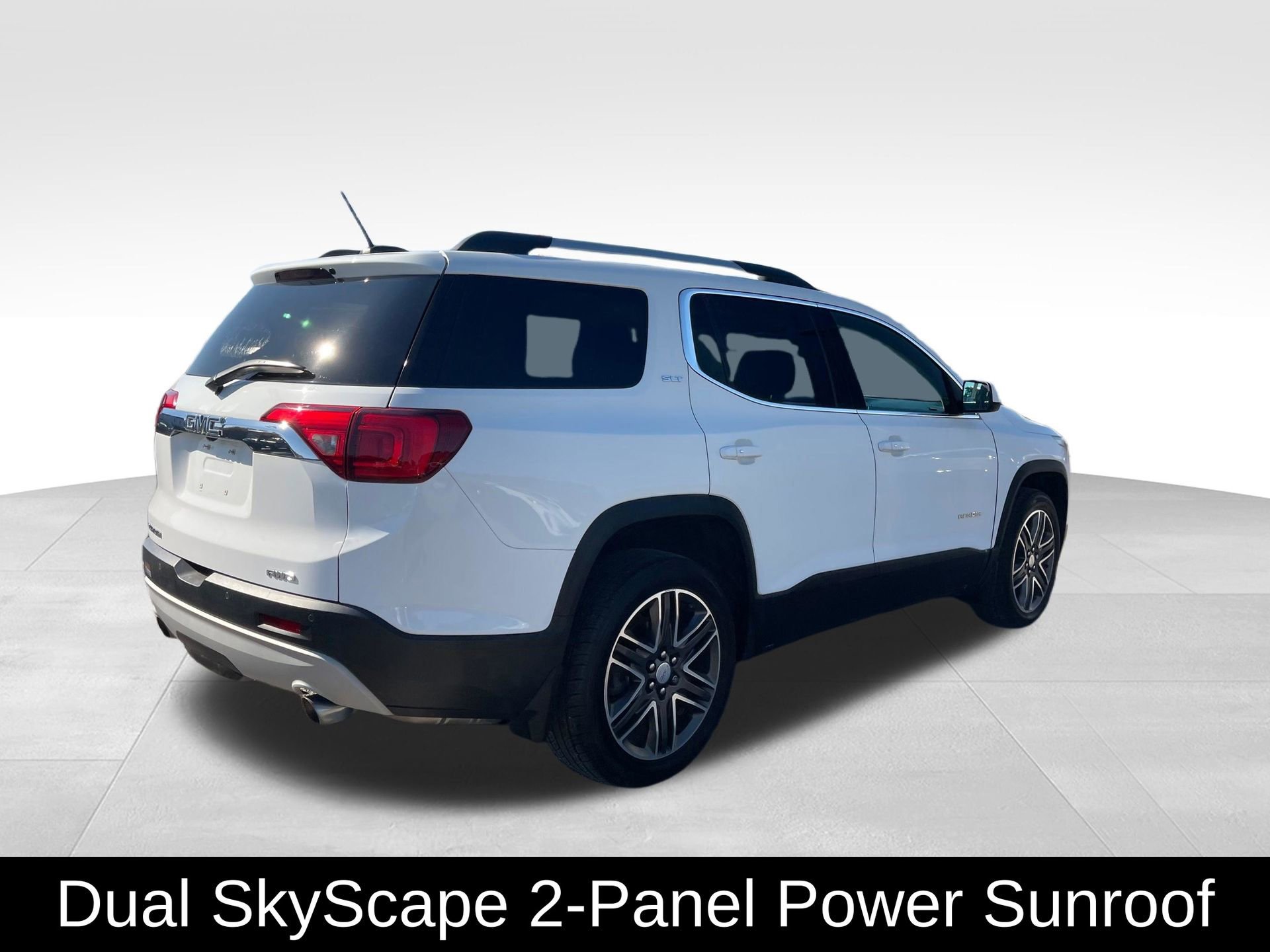 Used 2018 GMC Acadia SLT video 5