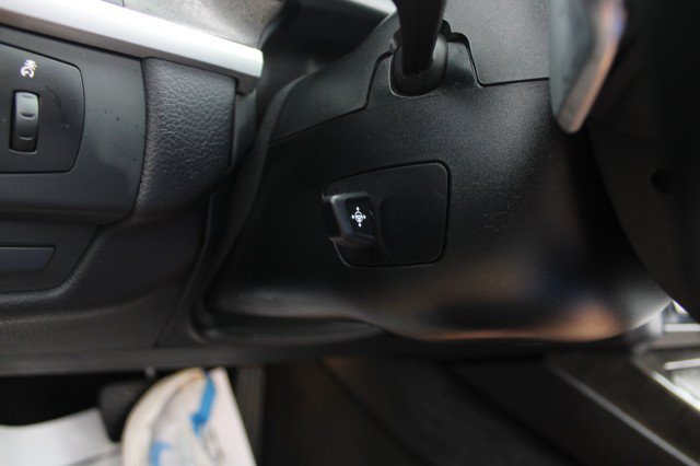 Used 2017 BMW 650i Convertible RWD image 41