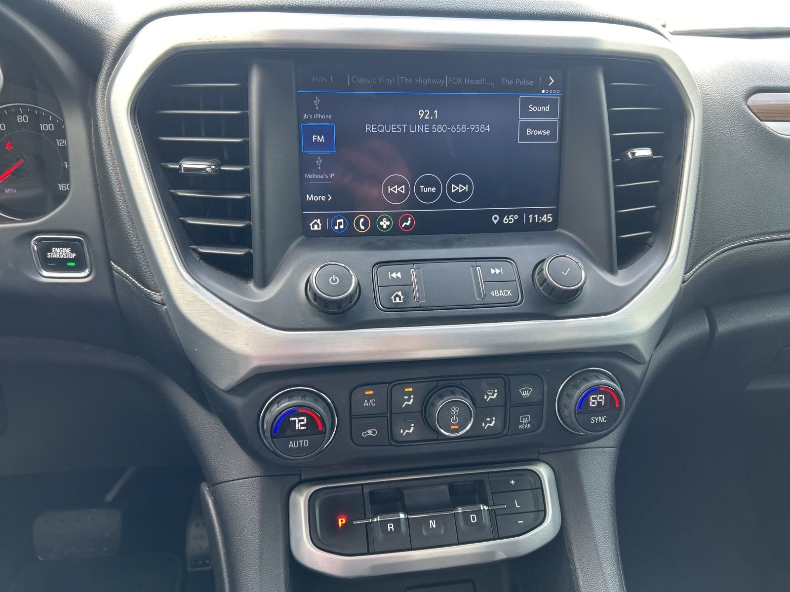 Used 2020 GMC Acadia SLE image 13