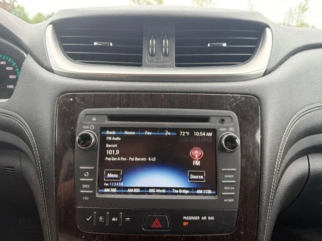 Used 2016 Chevrolet Traverse LT w/ Style and Technology Package FWD image 30