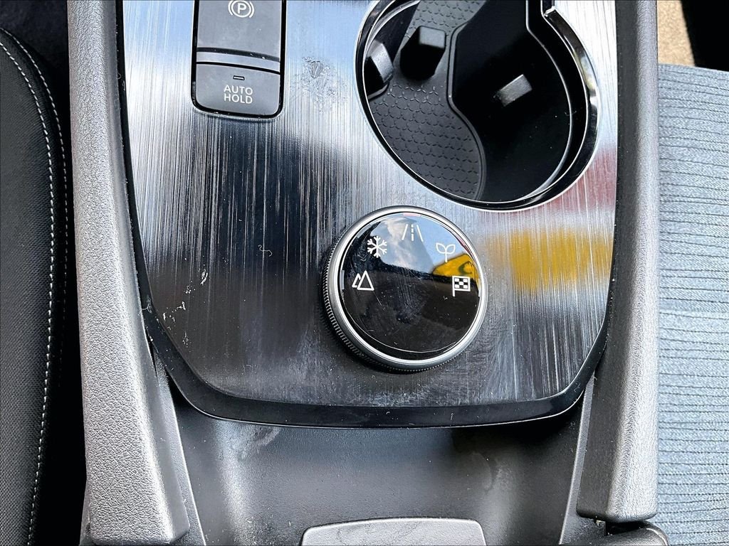 Used 2023 Nissan Rogue SV AWD/4WD image 26