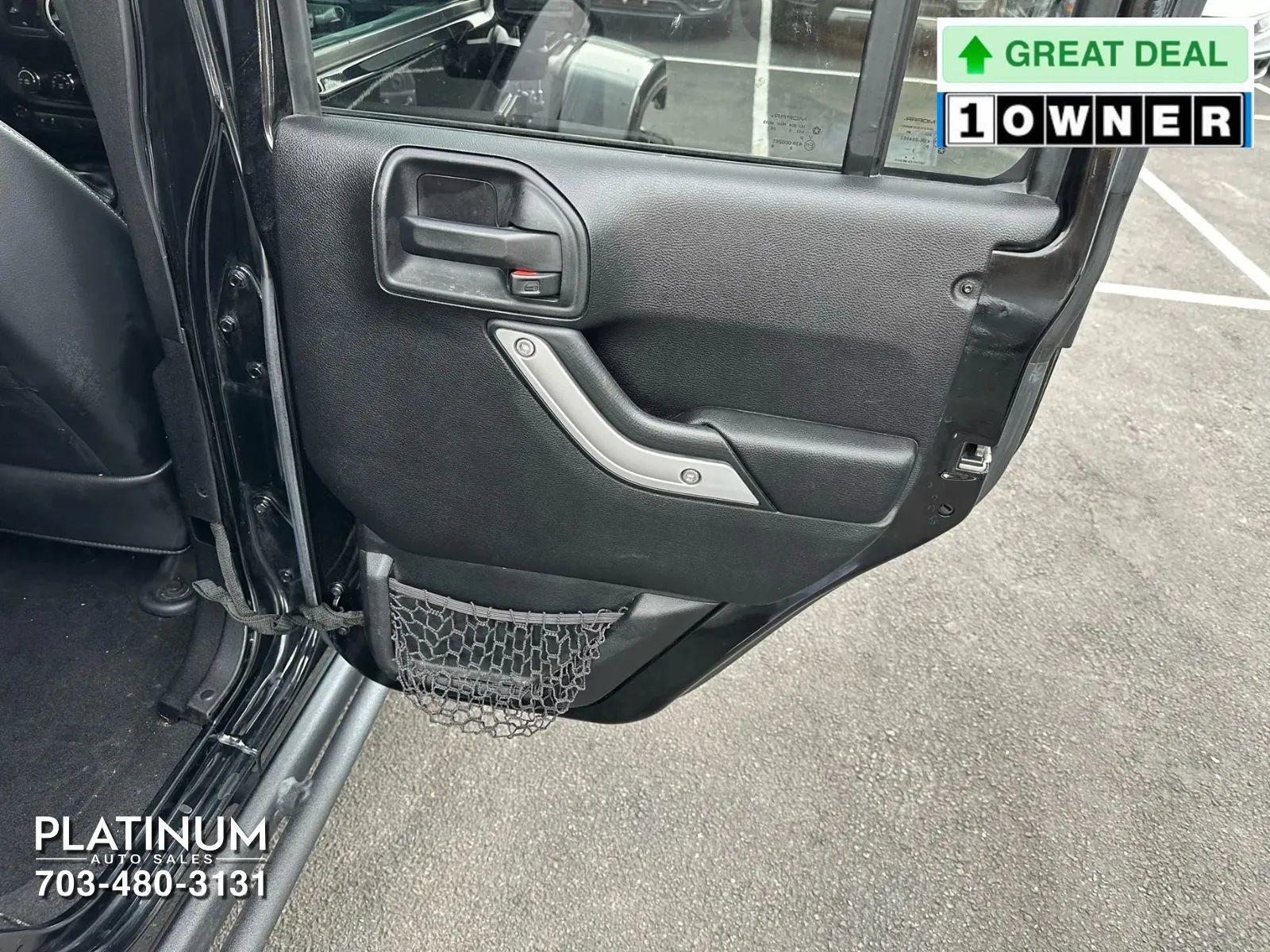 Used 2016 Jeep Wrangler Unlimited Rubicon image 18