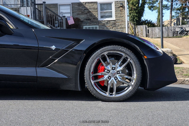 Used 2019 Chevrolet Corvette Stingray Convertible w/ 2LT Preferred Equipment Group image 11