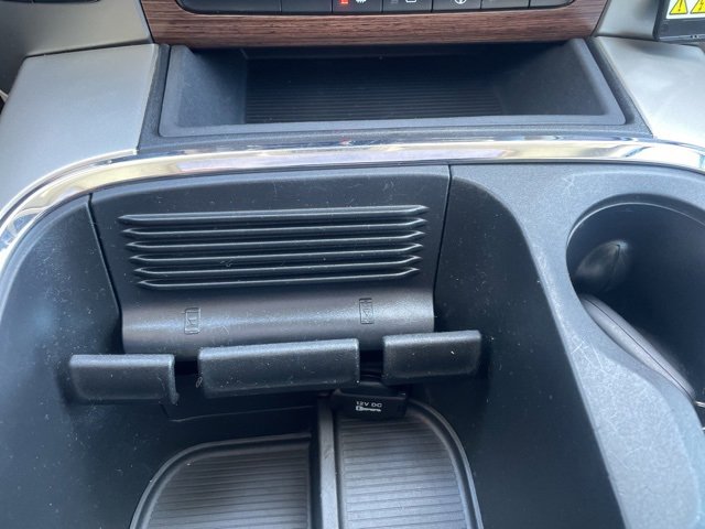 Used 2016 RAM 1500 Laramie w/ Convenience Group image 32