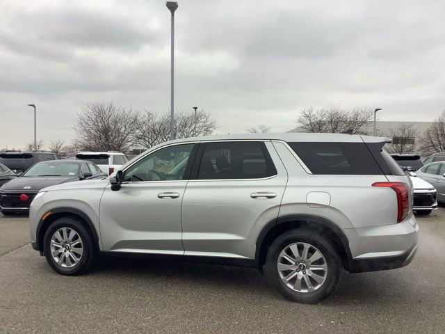 Used 2023 Hyundai Palisade SE image 8