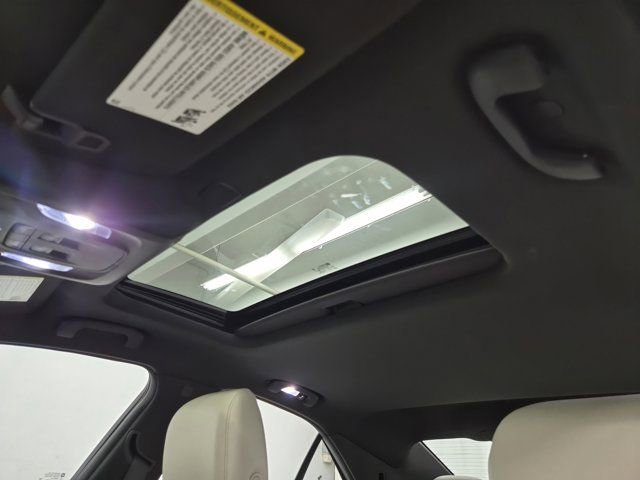 Used 2023 Cadillac CT4 Luxury w/ Sun And Sound Package image 23