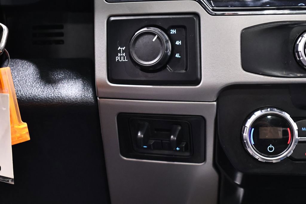 Certified 2022 Ford F250 Lariat w/ Black Appearance Package image 30