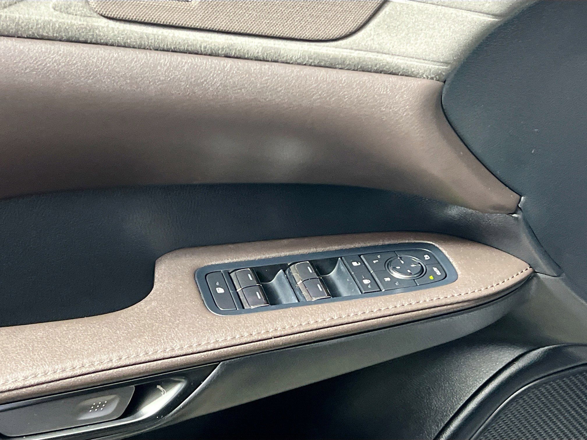 Used 2023 Lexus RX 350 FWD w/ Cold Area Package image 16