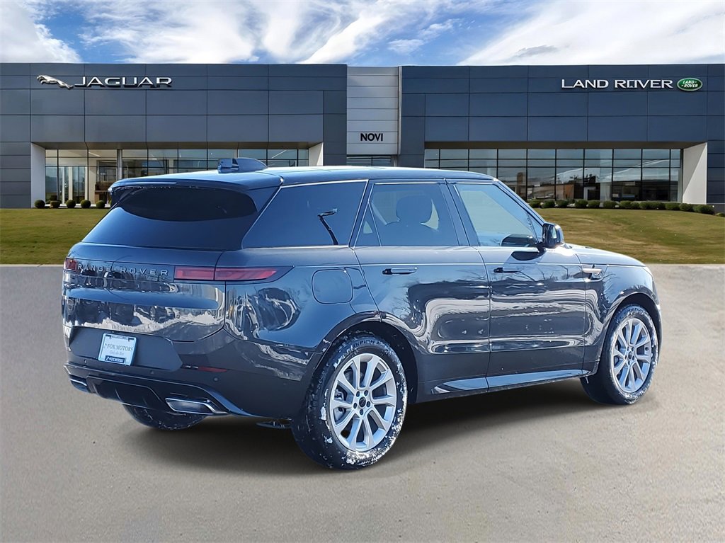 New 2026 Land Rover Range Rover Sport SE image 3