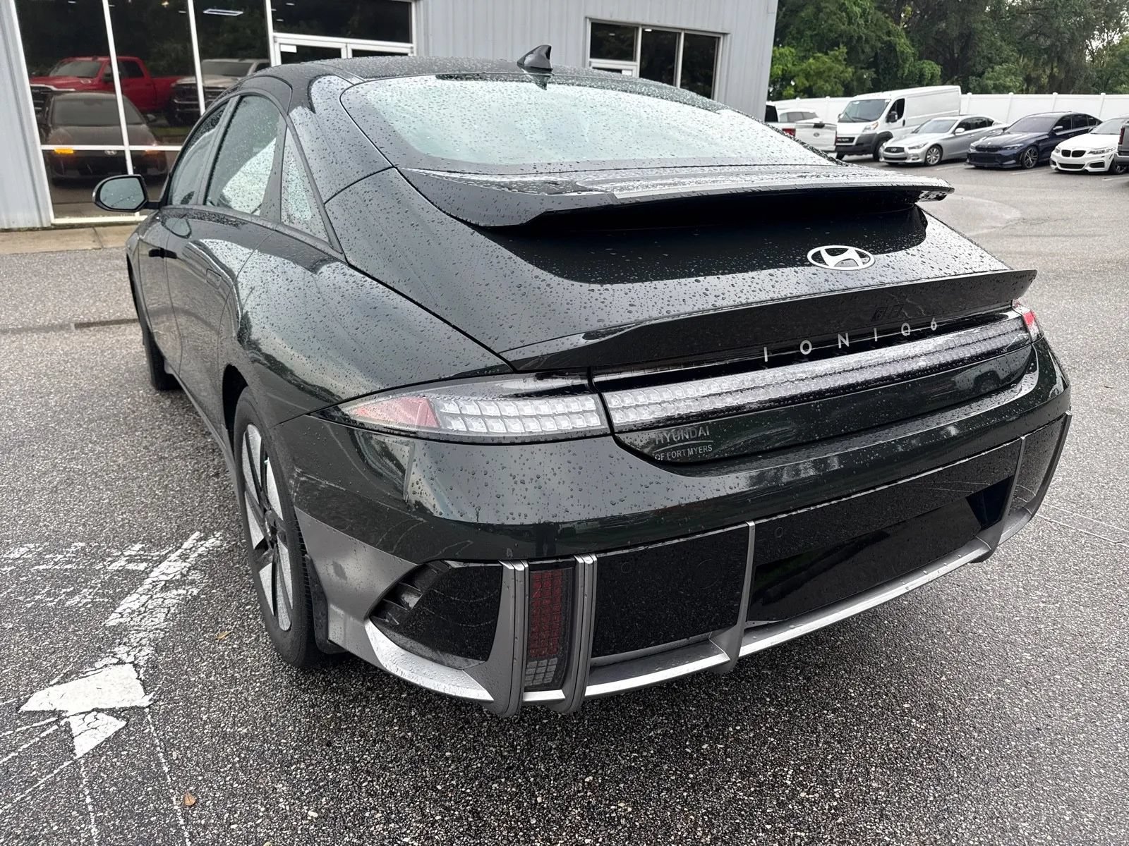 Used 2024 Hyundai Ioniq 6 SE RWD image 10