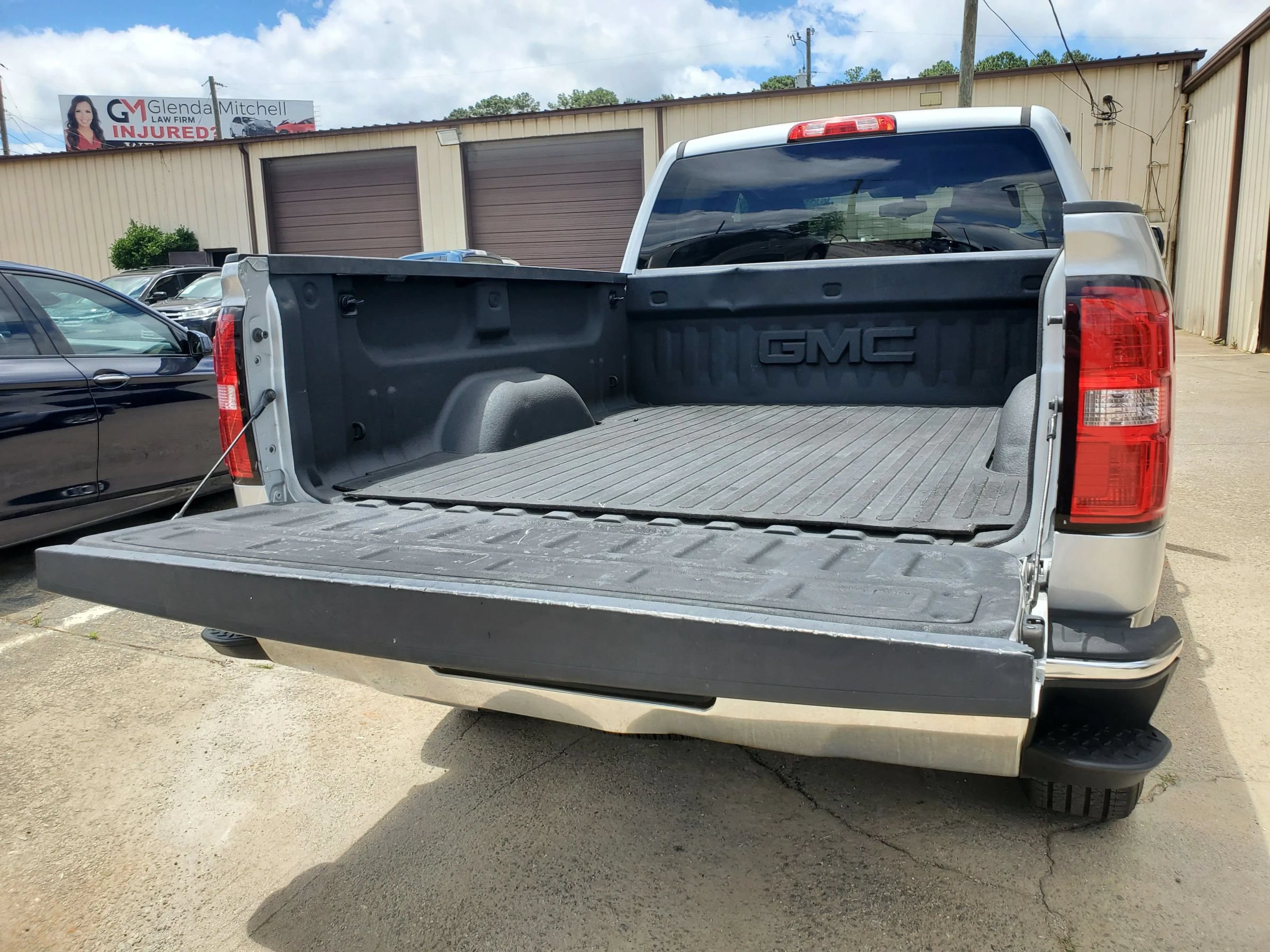 Used 2017 GMC Sierra 1500 SLE w/ SLE Value Package AWD/4WD image 53