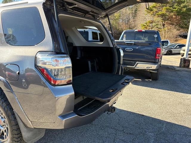 Used 2017 Toyota 4Runner SR5 image 23