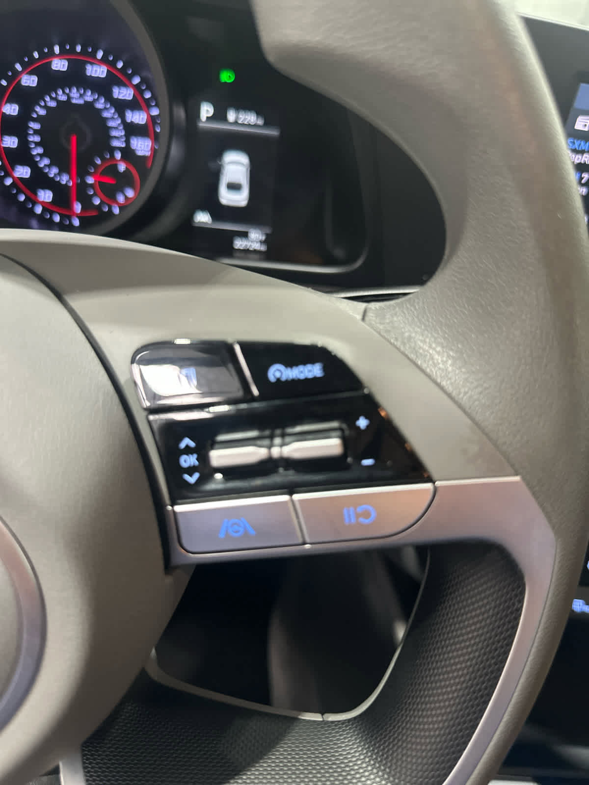 Used 2023 Hyundai Elantra SEL FWD image 28