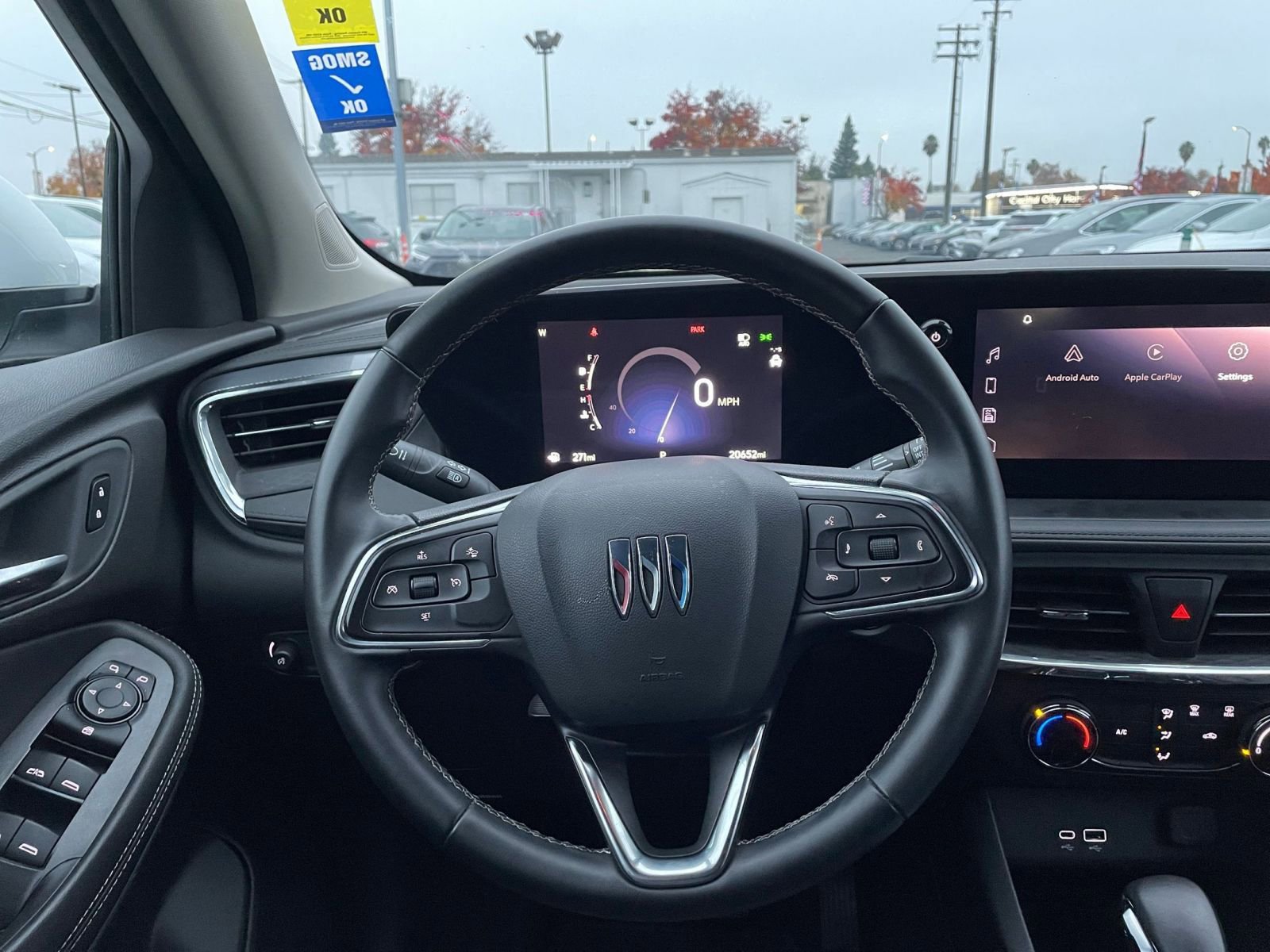 Used 2025 Buick Encore GX Preferred image 34