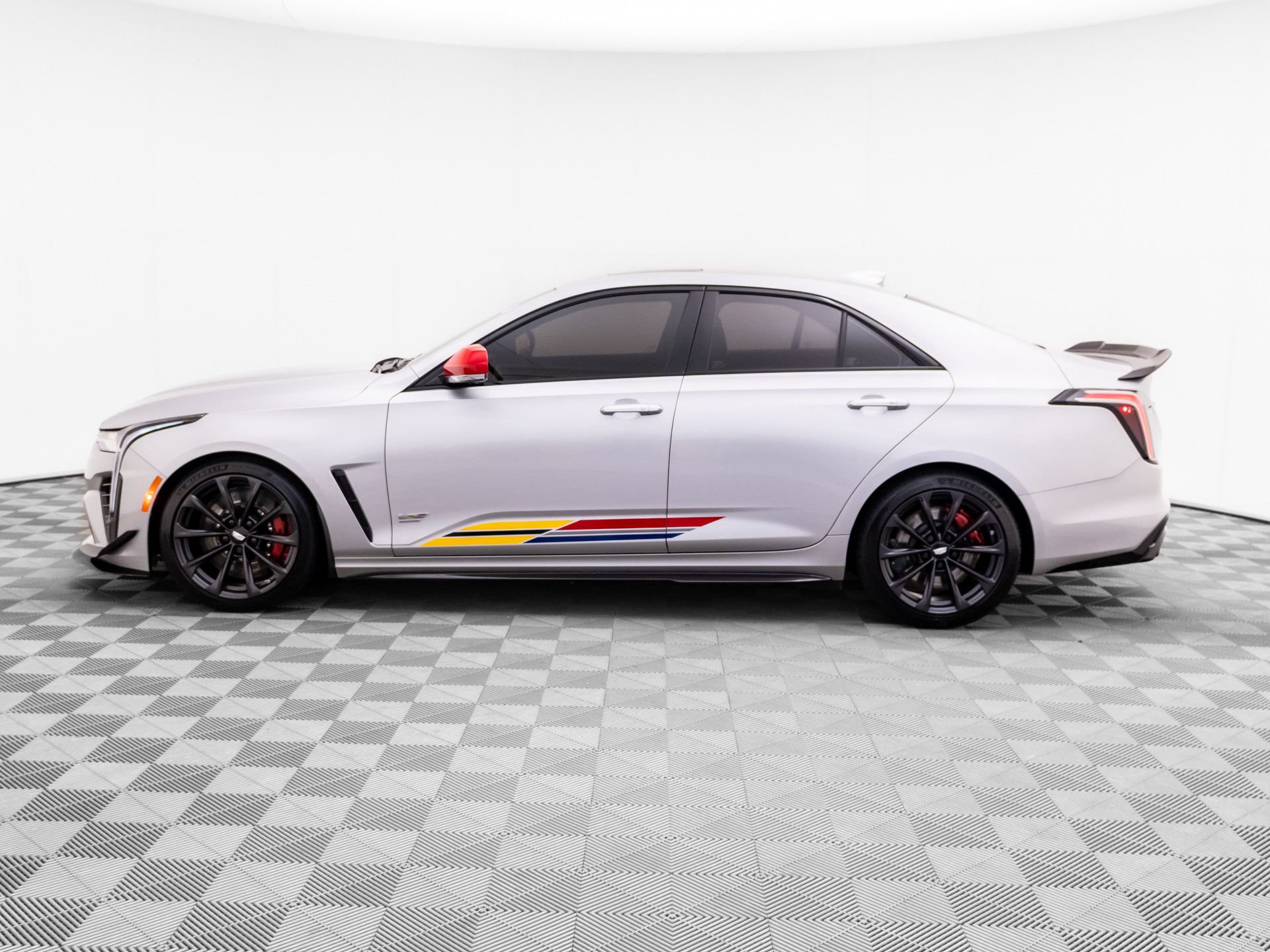 Used 2024 Cadillac CT4 V Blackwing w/ Arrival Edition RWD video 2