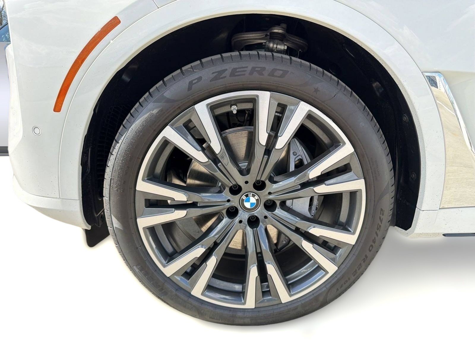 Used 2026 BMW X7 xDrive40i AWD/4WD image 13