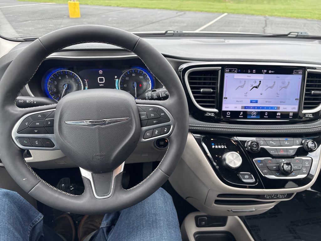 Used 2024 Chrysler Pacifica Touring-L w/ Road Tripper Package FWD image 53