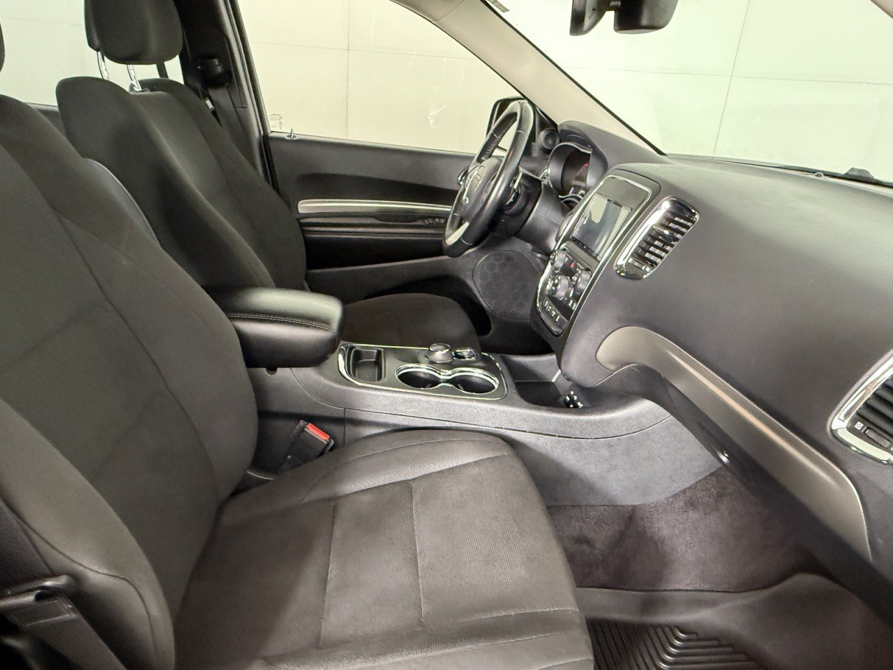Used 2017 Dodge Durango SXT w/ Quick Order Package 23B AWD/4WD image 10