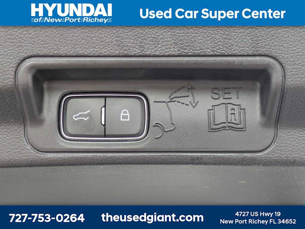 Used 2021 Ford Explorer Limited w/ Equipment Group 301A image 13