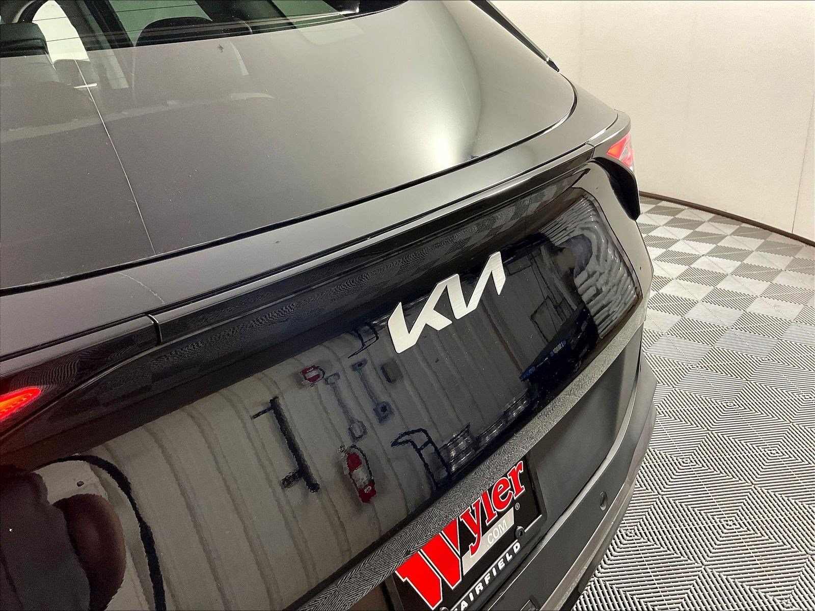 Used 2026 Kia Sportage EX FWD image 24