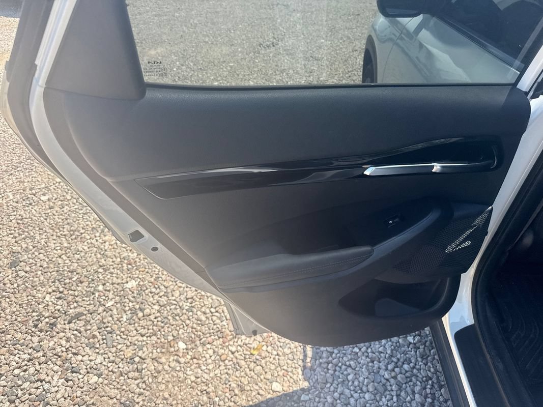 Used 2022 Kia Seltos S FWD image 12