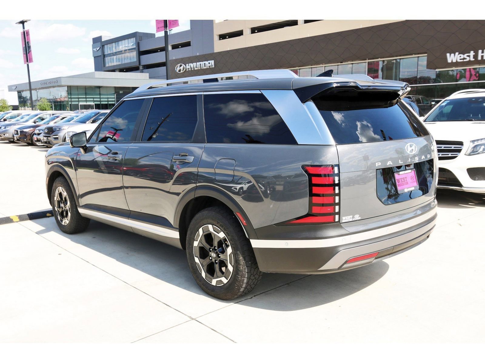 Certified 2026 Hyundai Palisade SEL FWD image 6