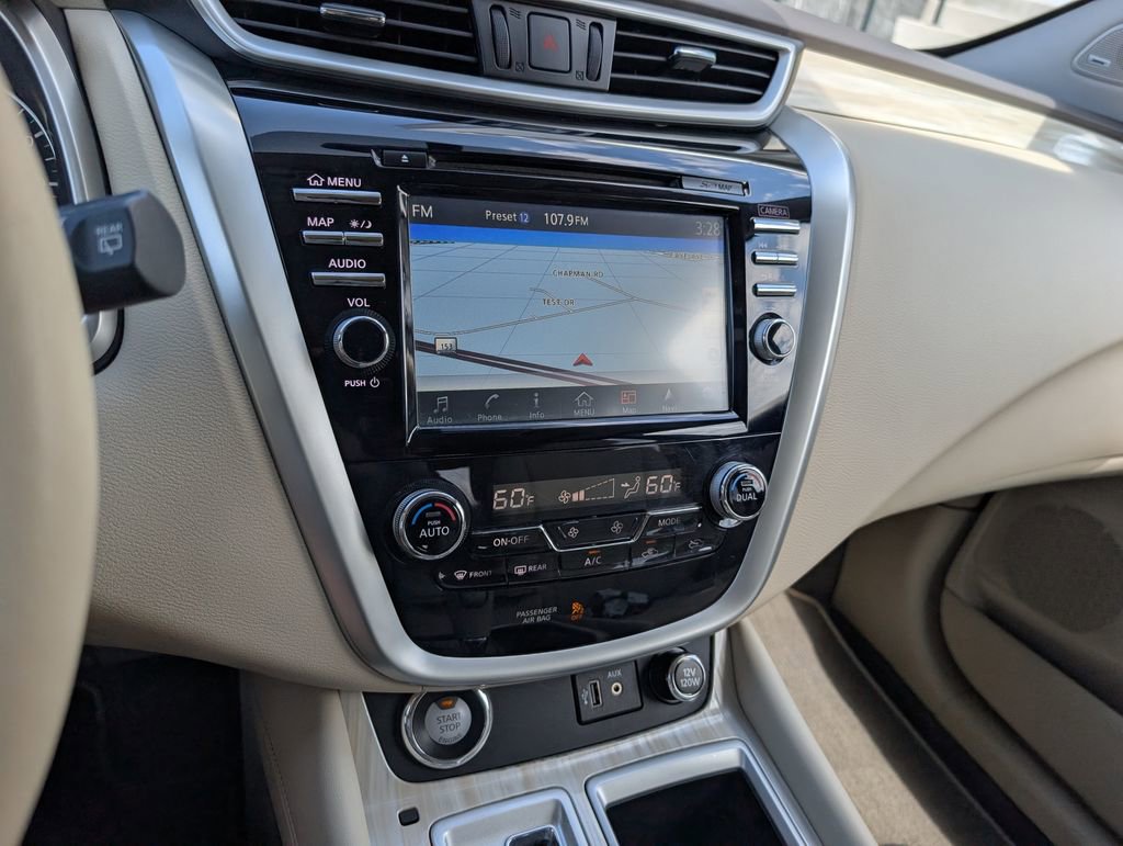 Used 2018 Nissan Murano SL w/ Moonroof Package image 9