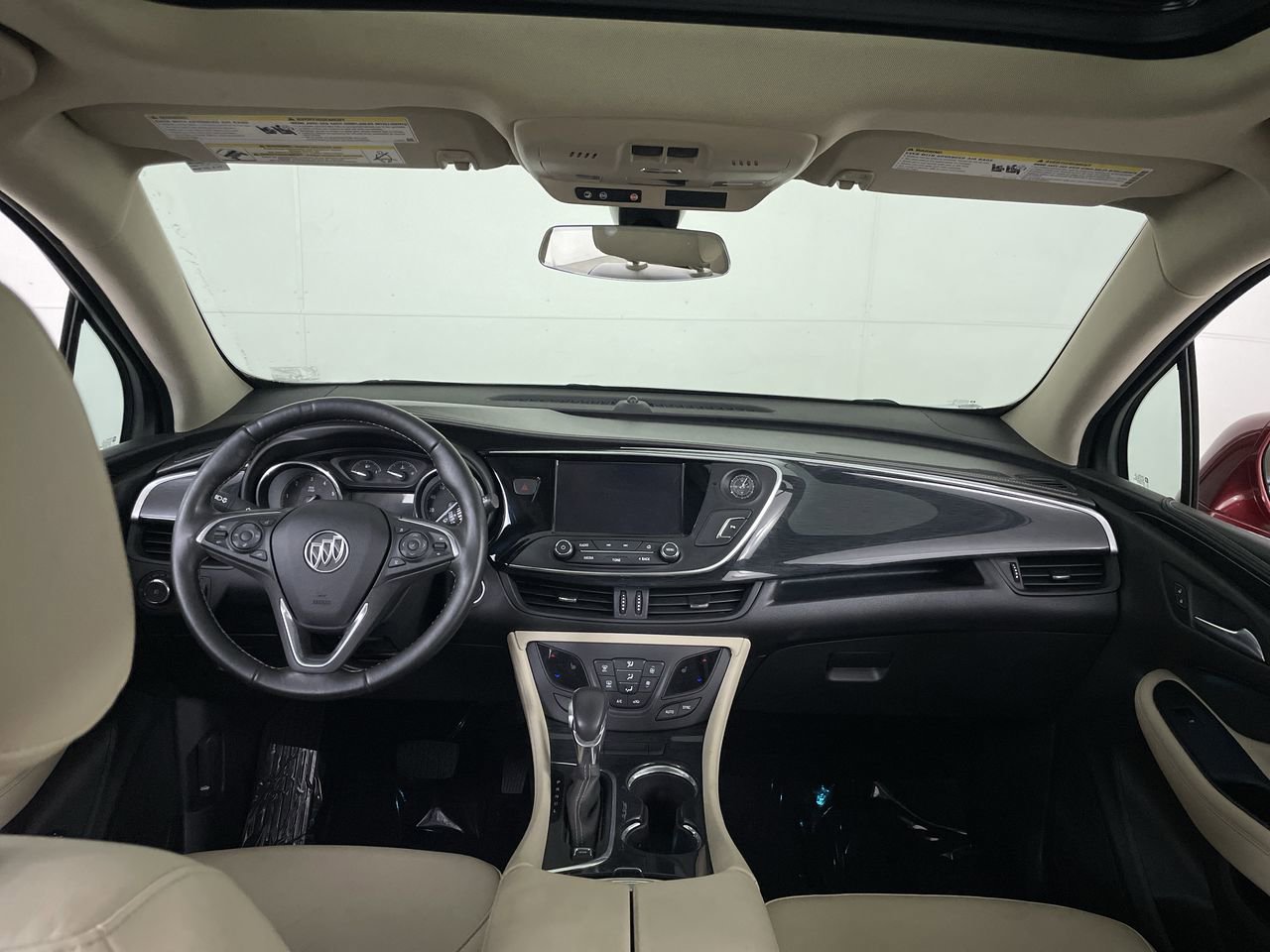 Used 2018 Buick Envision Essence AWD/4WD image 28