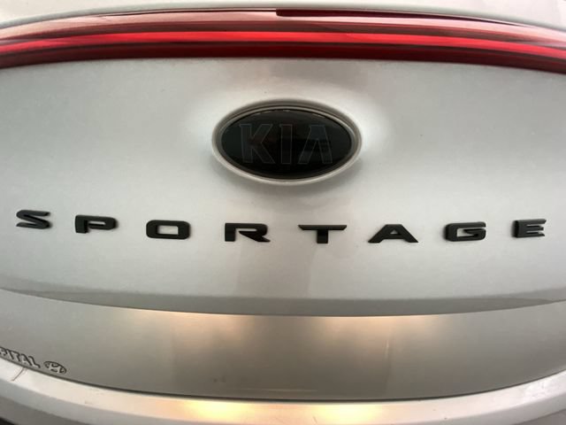 Used 2022 Kia Sportage Nightfall Edition FWD image 26