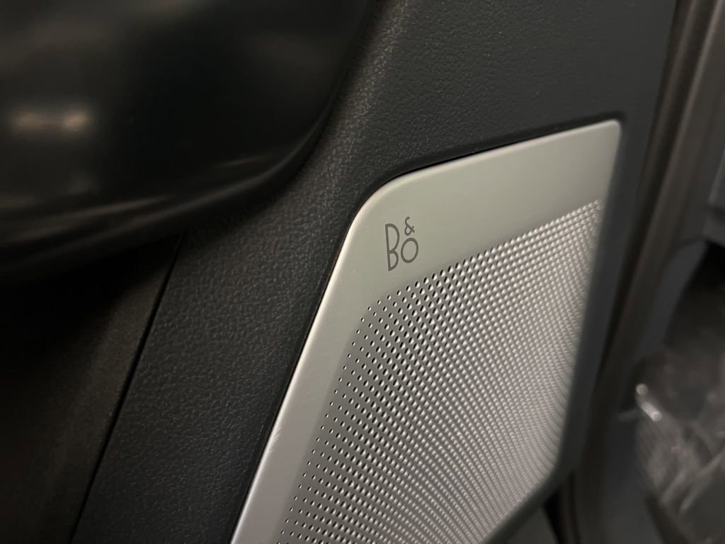 New 2025 Ford F250 Platinum image 35