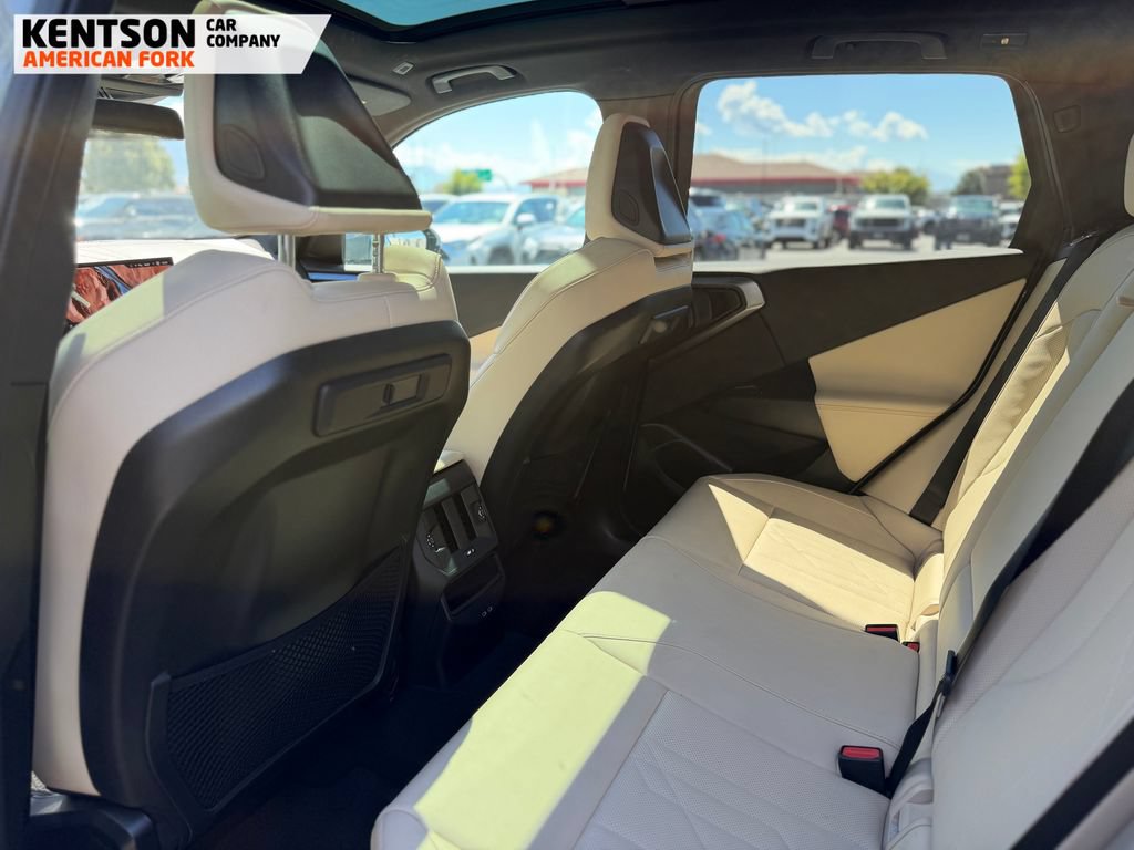Used 2025 BMW X3 xDrive30i w/ Premium Package AWD/4WD image 27