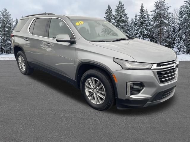 Used 2023 Chevrolet Traverse LT image 8