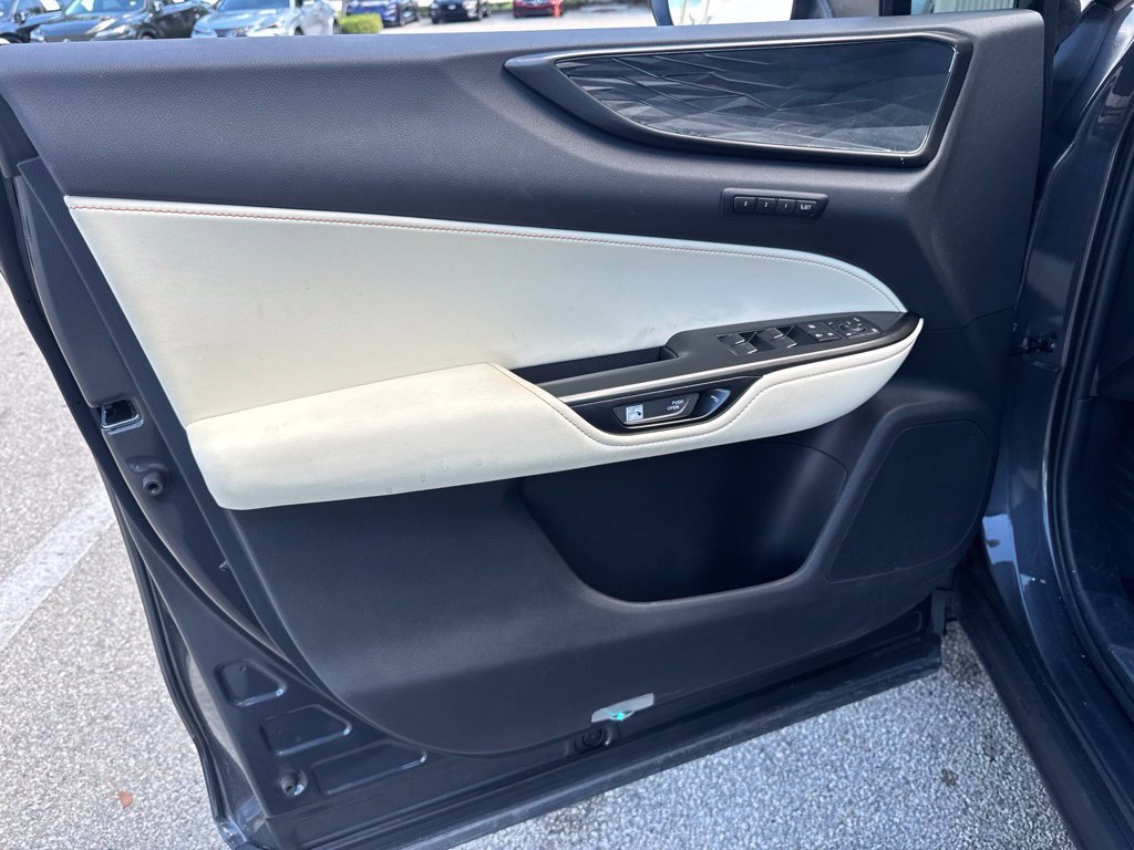 Used 2024 Lexus NX 350h AWD image 19