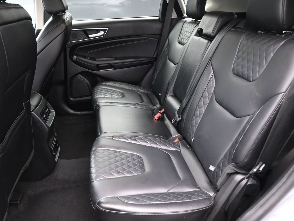 Used 2024 Ford Edge Titanium AWD/4WD image 14