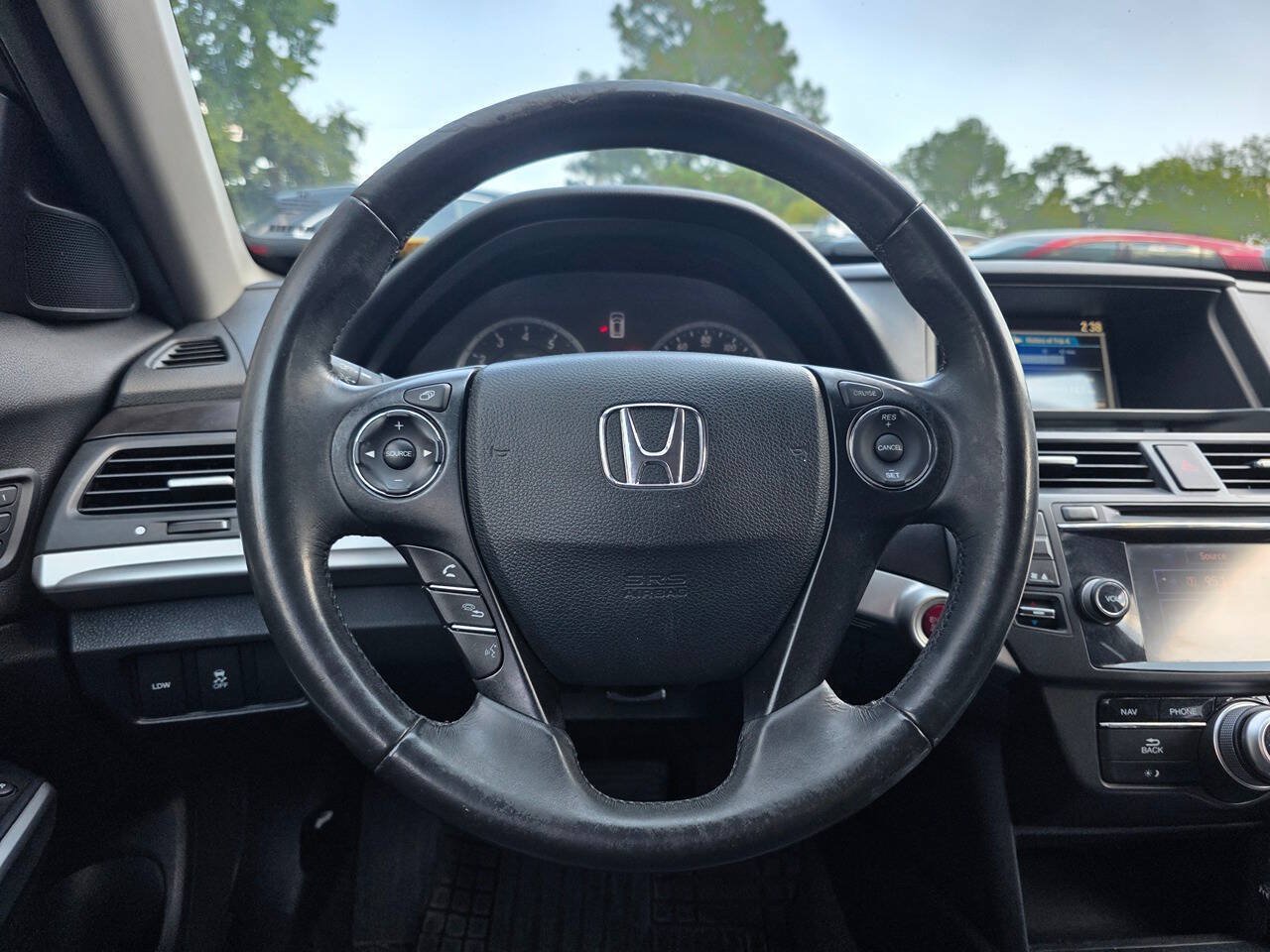 Used 2015 Honda Crosstour EX-L image 17
