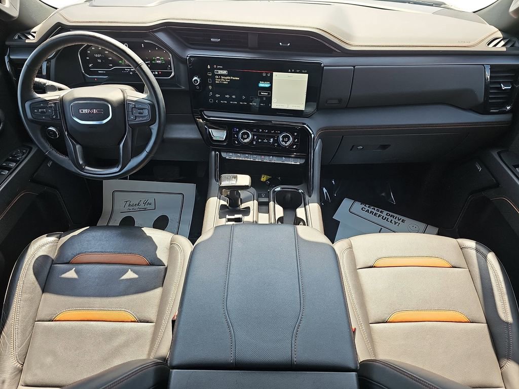 Used 2024 GMC Sierra 1500 AT4 w/ Technology Package image 12