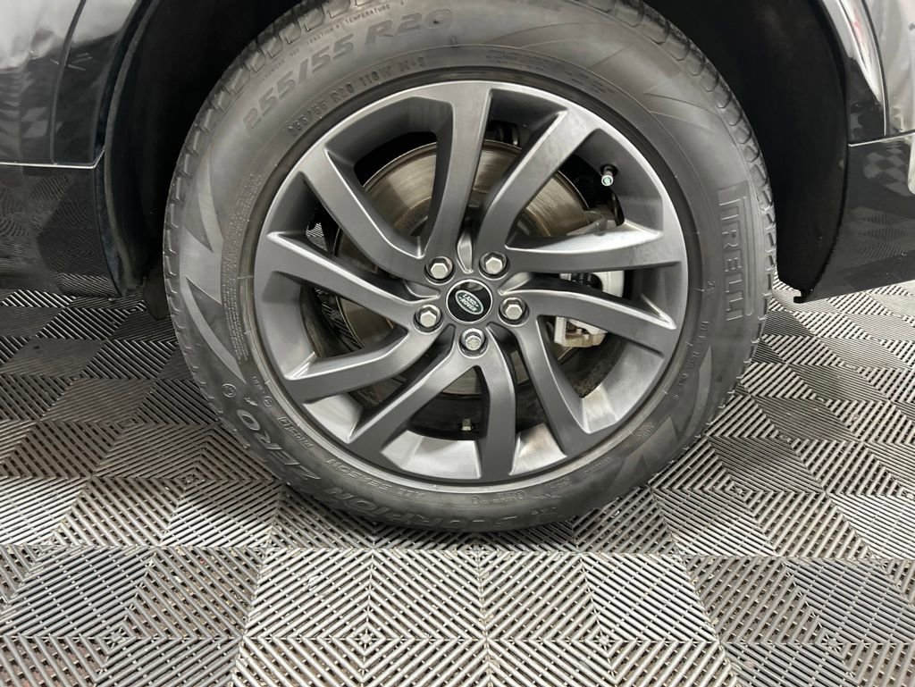Used 2022 Land Rover Discovery HSE R-Dynamic AWD/4WD image 29