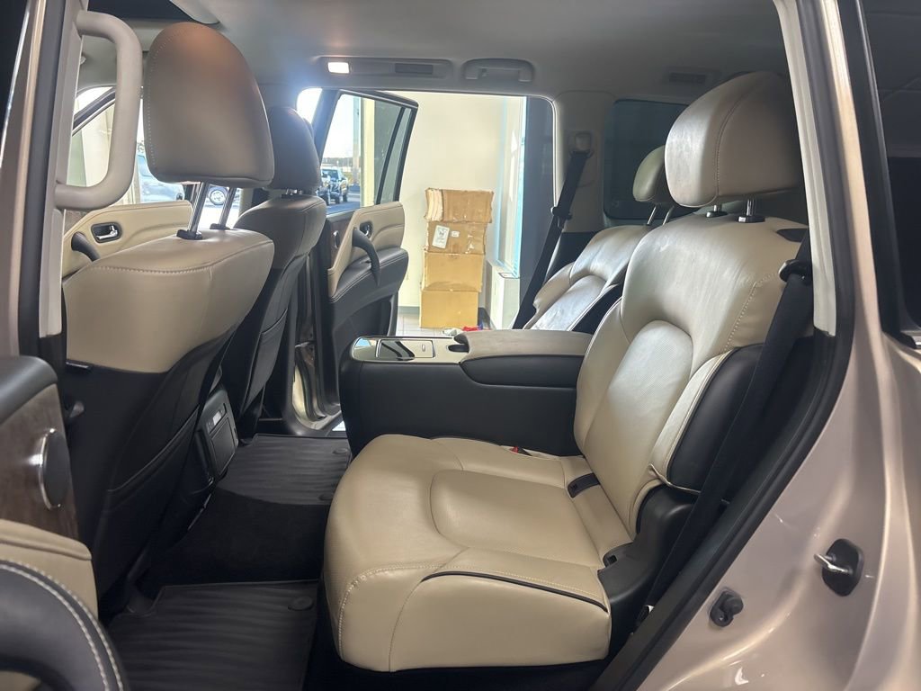 Used 2023 INFINITI QX80 Premium Select w/ All-Season Package image 31
