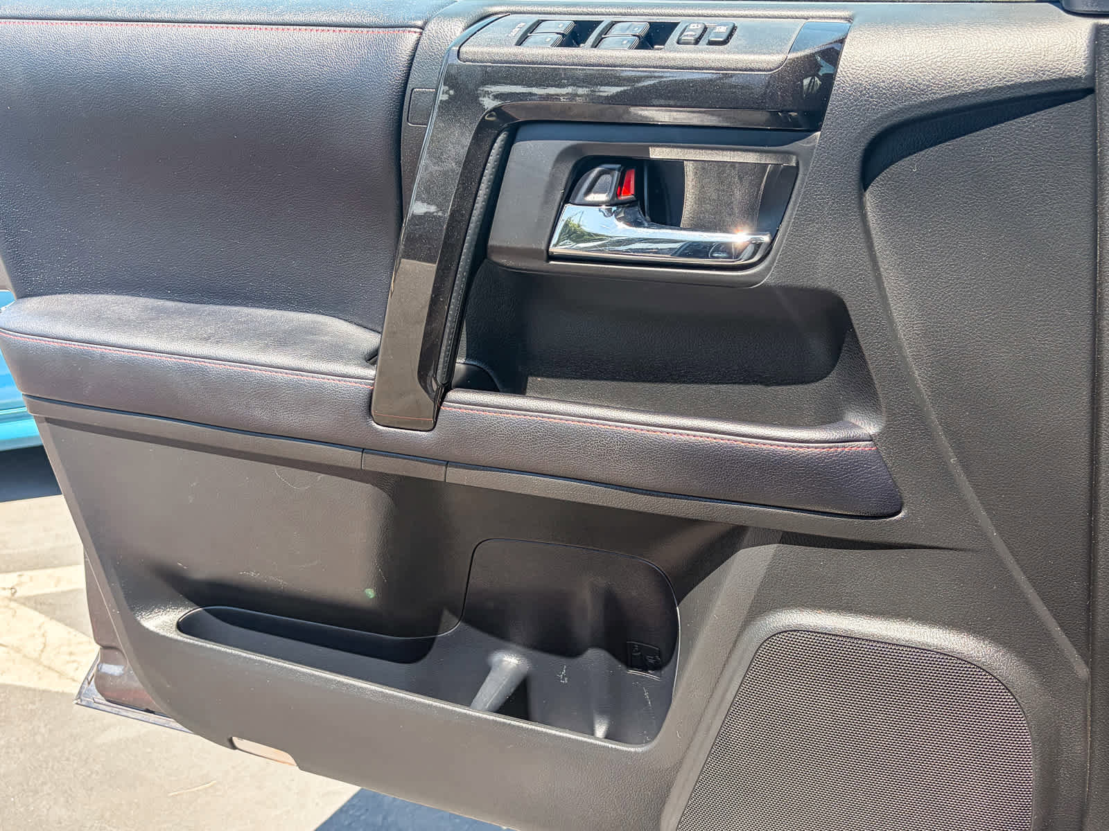 Used 2019 Toyota 4Runner TRD Off-Road Premium AWD/4WD image 20